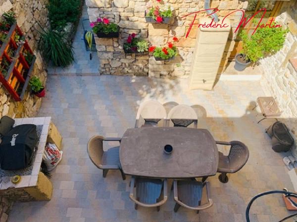 Maison à vendre 6 pièces de 250 m²