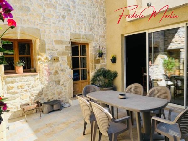 Maison à vendre 6 pièces de 250 m²