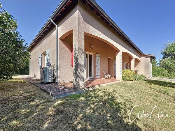 Maison à vendre 5 pièces de 113 m² au centre de VILLEFRANCHE DE LAURAGAIS (31)