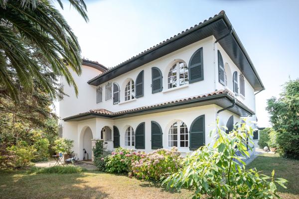 Vente Maison de luxe Hendaye 7 Pièces 202 m²