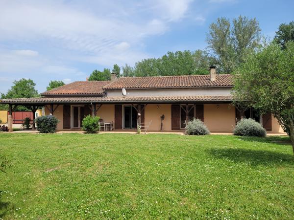 Maison à vendre à Lafitte-sur-Lot (47320) - Lot-et-Garonne