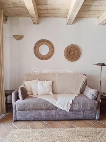 Maison de village de 278 m²