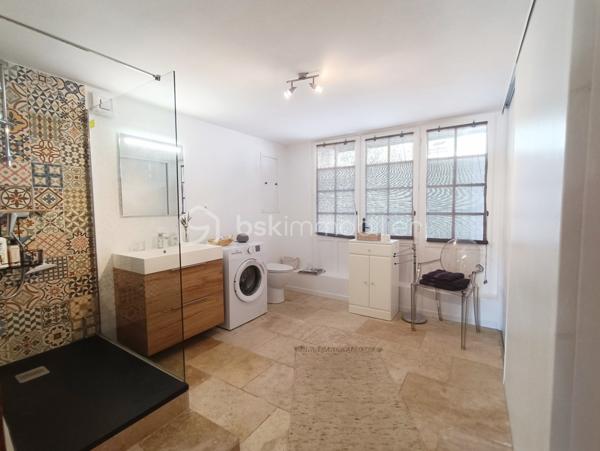 Maison de village de 278 m²