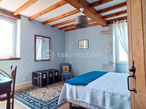 Maison de village de 278 m²