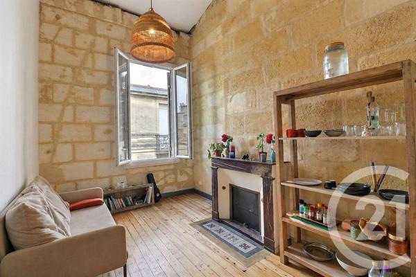 Appartement T2 à vendre  2 pièces - 51,68 m 2   BORDEAUX  - 33