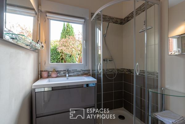 Charmante maison de ville, son jardin et ses dépendances