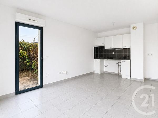 Appartement F2 Bis à vendre  3 pièces - 51,65 m 2   ST MEDARD EN JALLES  - 33
