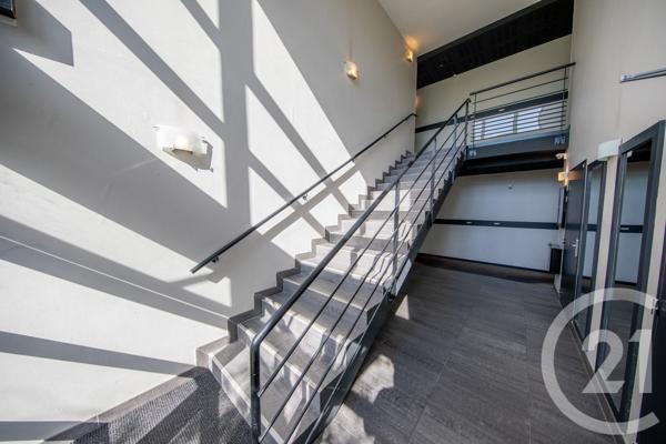 Appartement F2 Bis à vendre  3 pièces - 51,65 m 2   ST MEDARD EN JALLES  - 33