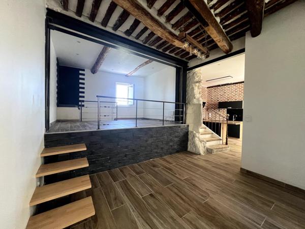 Maison de village de 94 M2 au coeur de  Bouc bel air