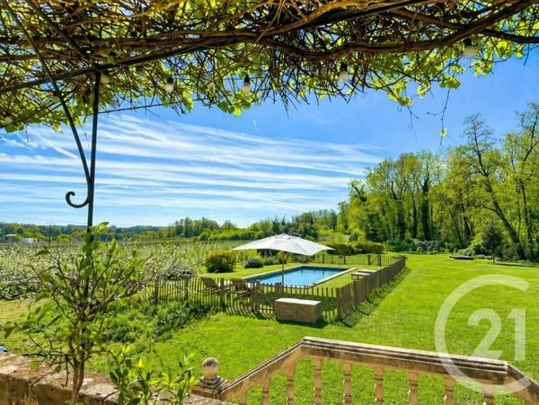 Maison à vendre  7 pièces - 265 m 2   SALLEBOEUF  - 33