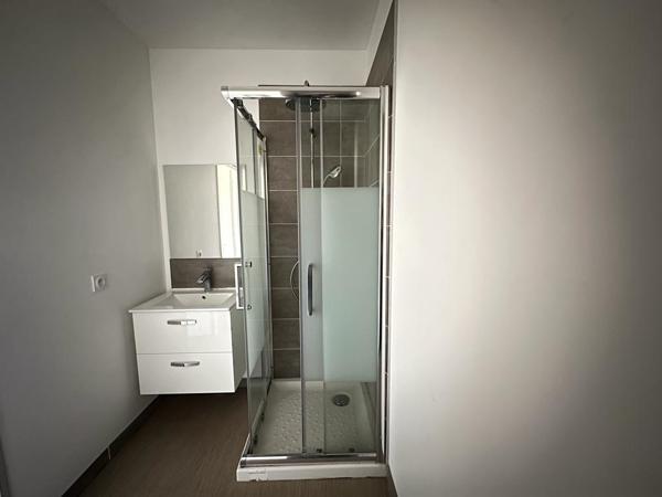Appartement Verrieres 3 pièce(s) 55.86 m2