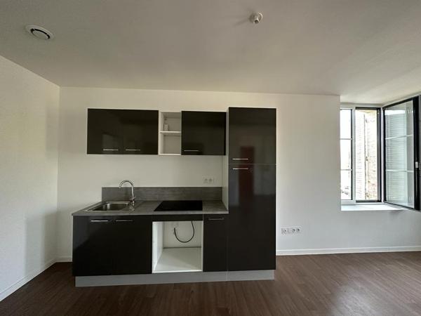 Appartement Verrieres 3 pièce(s) 55.86 m2