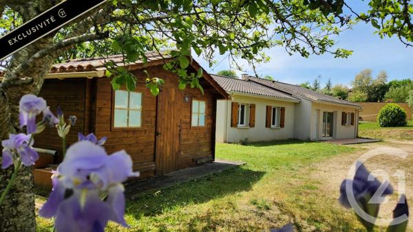 Maison à vendre  5 pièces - 113 m 2   SARLAT LA CANEDA  - 24