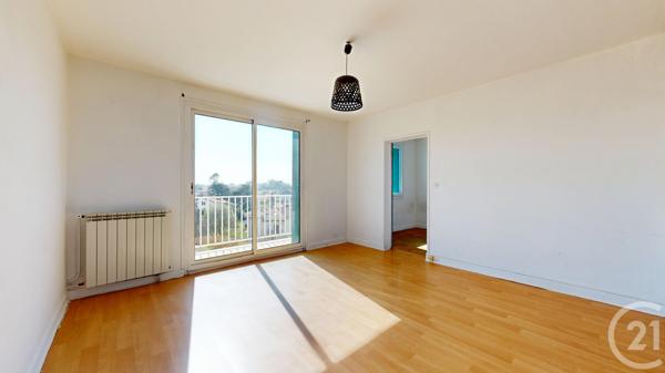 Appartement F4 à vendre  4 pièces - 71,44 m 2   ANGLET  - 64