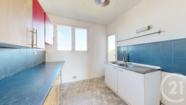 Appartement F4 à vendre  4 pièces - 71,44 m 2   ANGLET  - 64