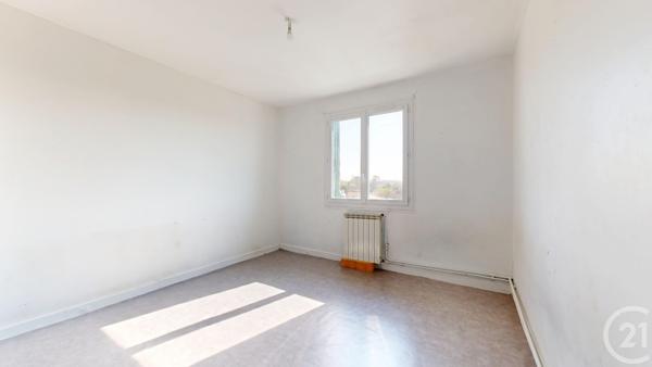 Appartement F4 à vendre  4 pièces - 71,44 m 2   ANGLET  - 64