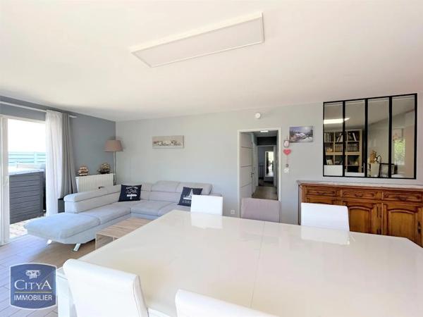 Maison à vendre 5 pièces 99m² Surgères (17700)