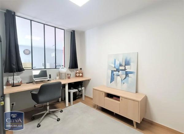 Maison à vendre 5 pièces 99m² Surgères (17700)