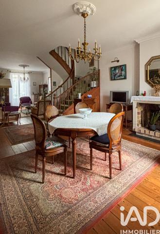 Maison à vendre 5 pièces 132,49 m² Saintes
