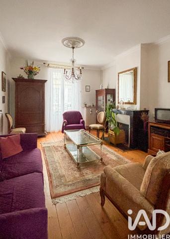 Maison à vendre 5 pièces 132,49 m² Saintes