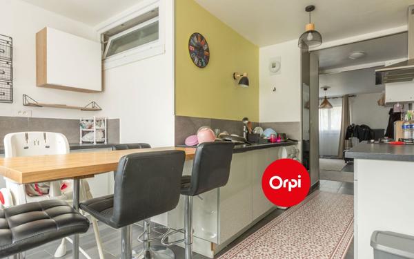 Appartement à vendre    2 pièces • 58,36 m2 Saint-Priest