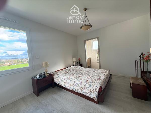 Maison
                                                                                                                                                                                                                                                                                                                        4 pièce(s)                                                                                                                                                                                                          3 chambre(s)                                                                                                                                                                                                          106  m²