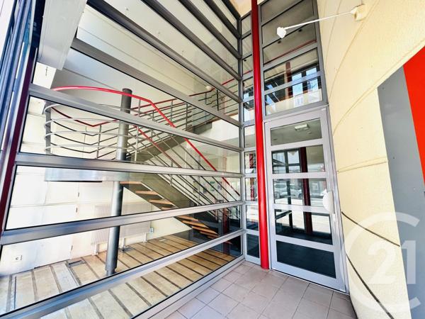 Immeuble à vendre  175 m 2   LIMOGES  - 87