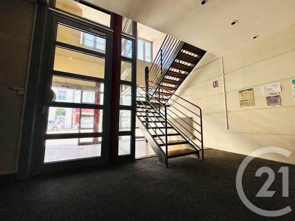 Immeuble à vendre  175 m 2   LIMOGES  - 87