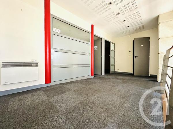 Immeuble à vendre  175 m 2   LIMOGES  - 87
