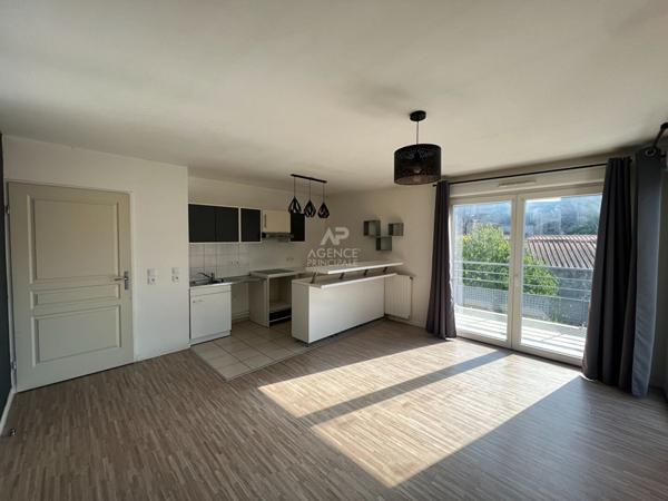 Appartement Saint Ouen L Aumone 3 pièce(s) 56.20 m2 €210 000 ** - Référence 11048