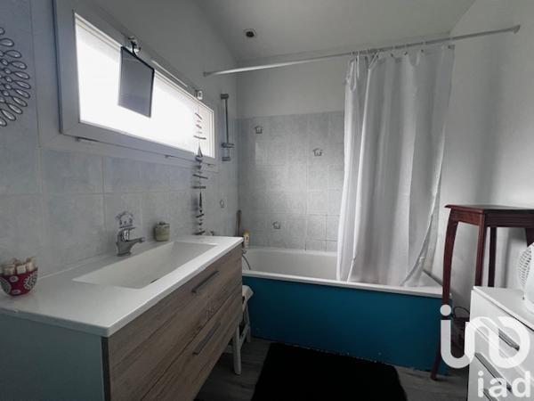 Maison à vendre 4 pièces 72 m² Bellevigne-les-Châteaux