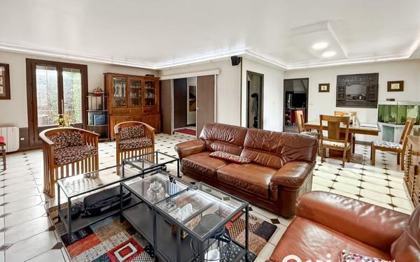 Maison à vendre    7 pièces • 150 m2 Cergy