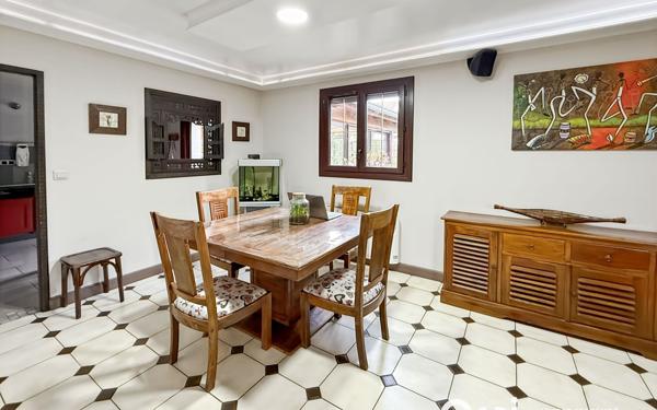 Maison à vendre    7 pièces • 150 m2 Cergy