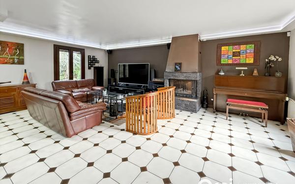 Maison à vendre    7 pièces • 150 m2 Cergy