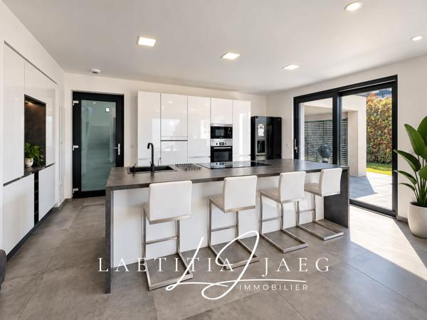 BENFELD – MAISON CONTEMPORAINE DE 143 m² – 3 CHAMBRES – DPE A – AUCUN TRAVAUX
