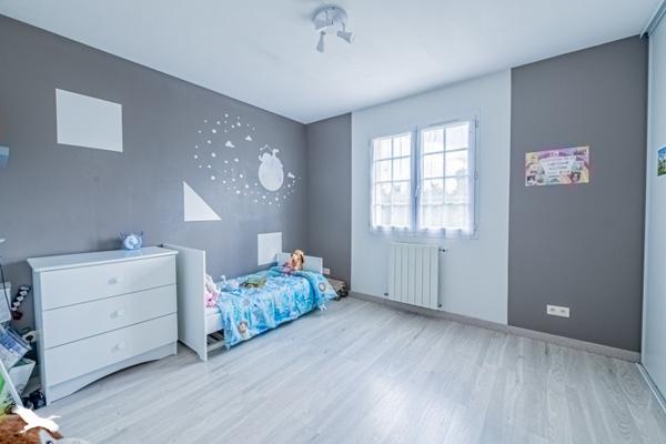 Maison à vendre |  Sainte-Eulalie |  4 pièces | 134 m²