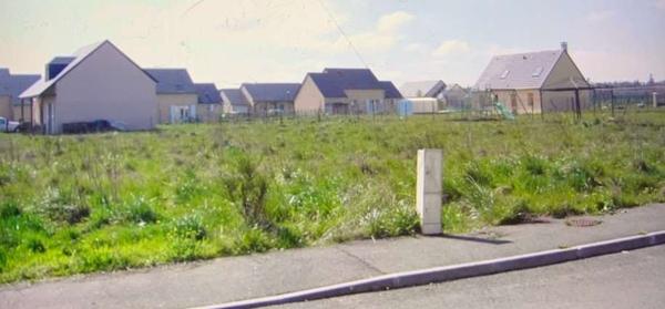 Terrain constructible et viabilisé proche RUGLES 1119 m2