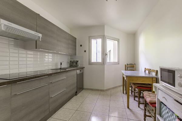 Appartement familial 105m2 , 5 pièces, bord de Marne