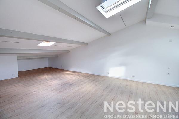 A VENDRE DRAGUIGNAN Appartement STUDIO rénové + CAVE