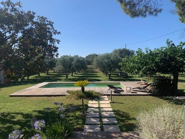 Coup de coeur ! Magnifique propriété dans un irréprochable sur plus d'un hectare de terrain