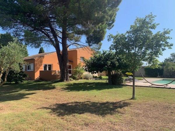 Coup de coeur ! Magnifique propriété dans un irréprochable sur plus d'un hectare de terrain