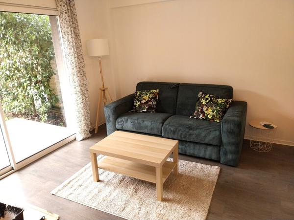 17000 LA ROCHELLE - Studio de 28 m², à vendre. 169 000 €