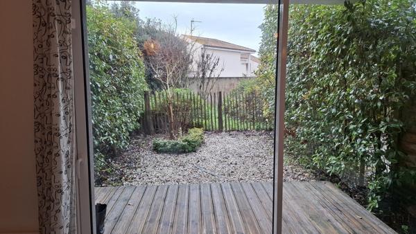 17000 LA ROCHELLE - Studio de 28 m², à vendre. 169 000 €