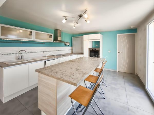 Maison traditionnelle de 152,22 m²