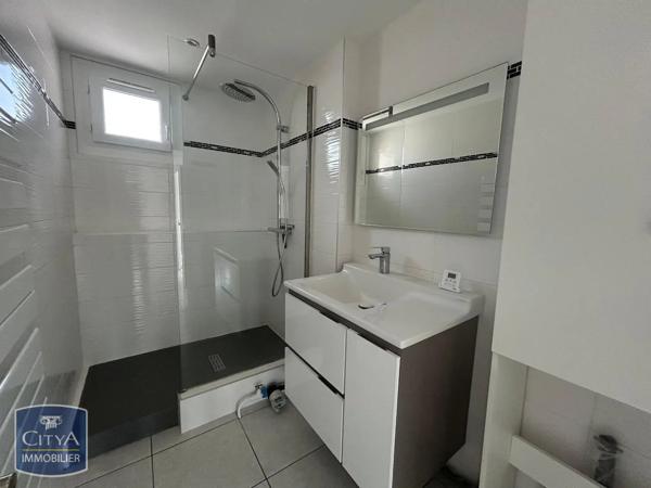 Appartement à louer 3 pièces 65m² Saint-Chamond (42400)