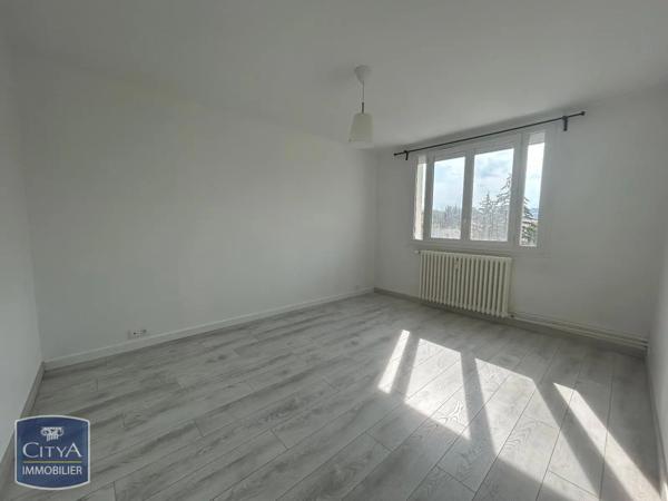 Appartement à louer 3 pièces 65m² Saint-Chamond (42400)