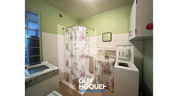 Maison 8 pièces à rénover, 190 m2 habitables, terrain de 1400m²