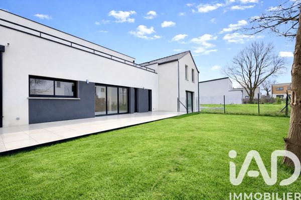Maison à vendre 6 pièces 165 m² Le Rheu