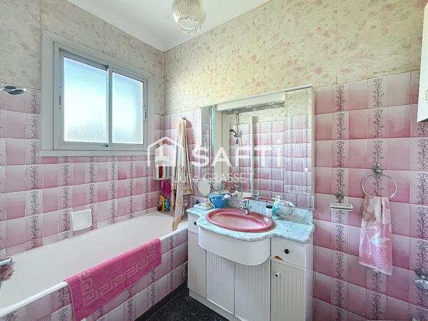 Maison familiale avec potentiel, logement indépendant possible et jardin