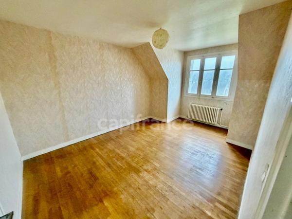 EXCLUSIVITÉ - Maison centre ville à vendre 7 pièces CARHAIX-PLOUGUER (29)